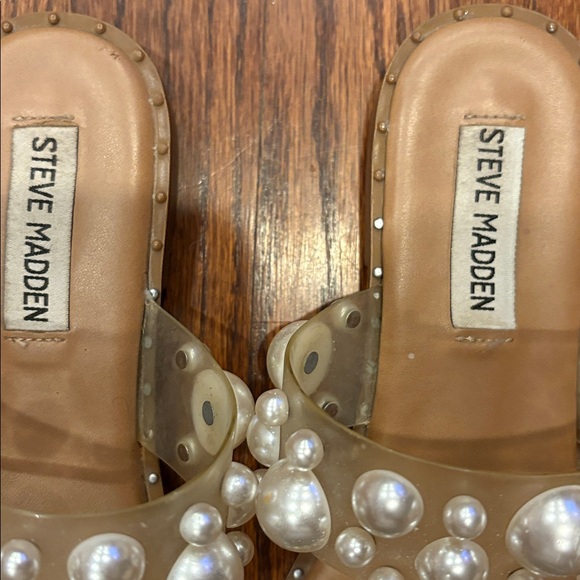 Steve Madden Pearl Embellished Sandals in Tan - Picture 3 of 4